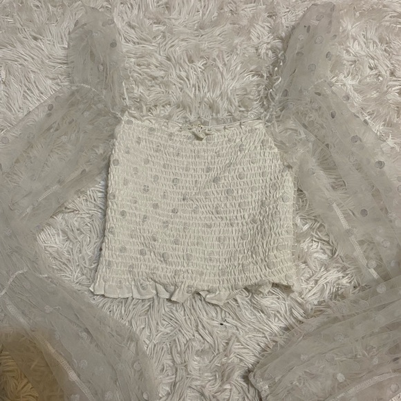 White Blouse - Picture 1 of 4